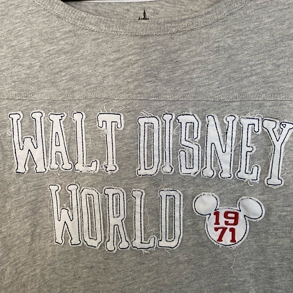 Walt Disney World 1971 Collegiate shirt. Size medium - Picture 4 of 14